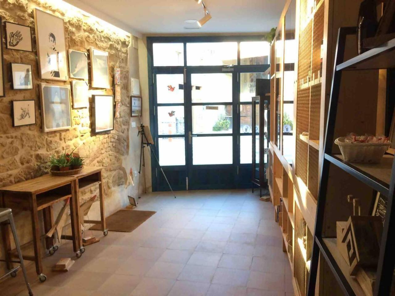 Penellas Casa Taller Penelles מראה חיצוני תמונה