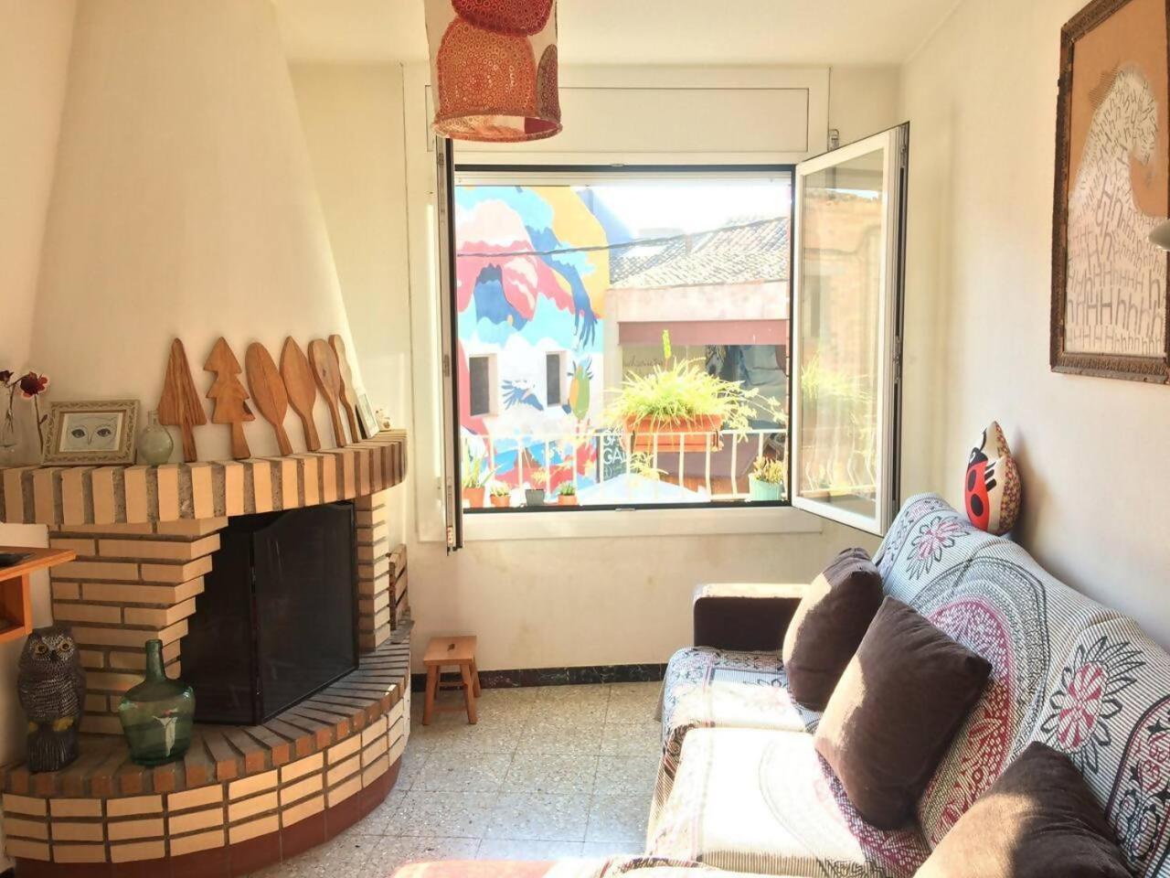Penellas Casa Taller Penelles מראה חיצוני תמונה