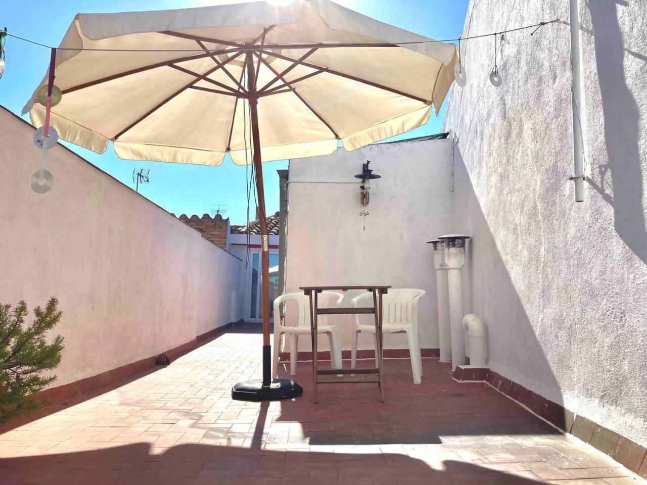 Penellas Casa Taller Penelles מראה חיצוני תמונה